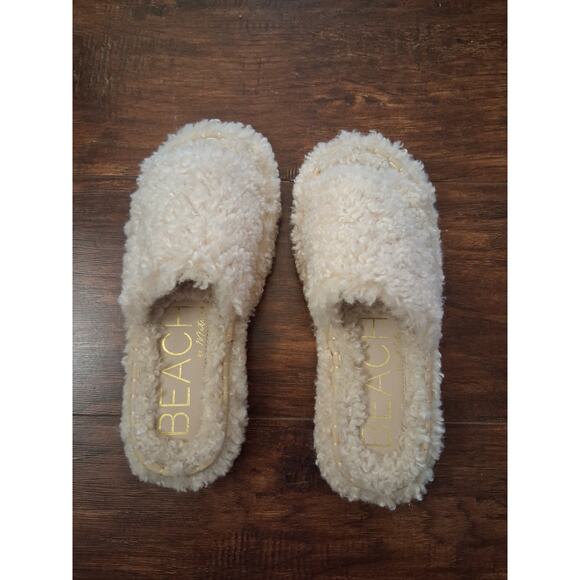 Beach By Matisse Frost Sandal Cozy Fuzzy Soft Platform Brand New Women Size 7M - Picture 1 of 9